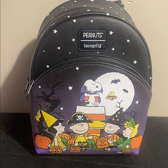 Loungefly Handbags - Loungefly Peanuts SNOOPY & FRIENDS HALLOWEEN Bag/Backpack NEW
